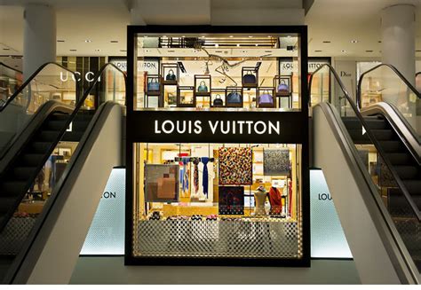 louis vuitton e rinascente card|louis vuitton milano.